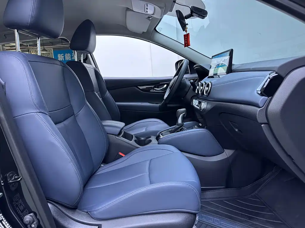 Nissan Qashqai 2025 — фото 12