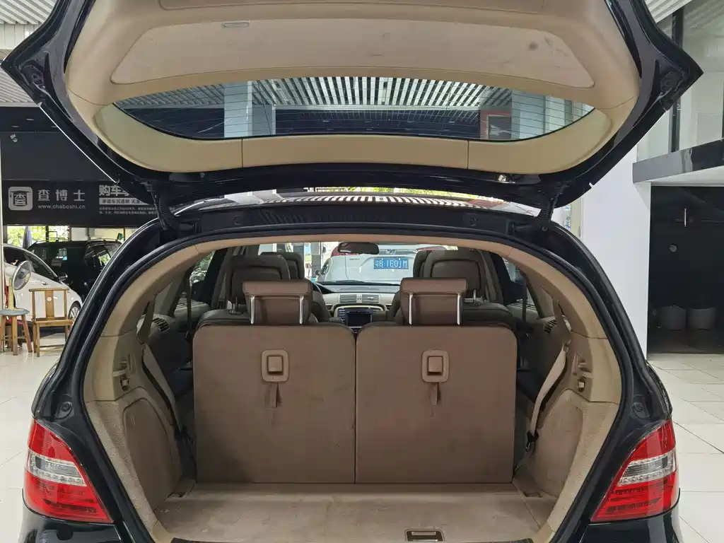 Mercedes-Benz R-Class 2012 — фото 13
