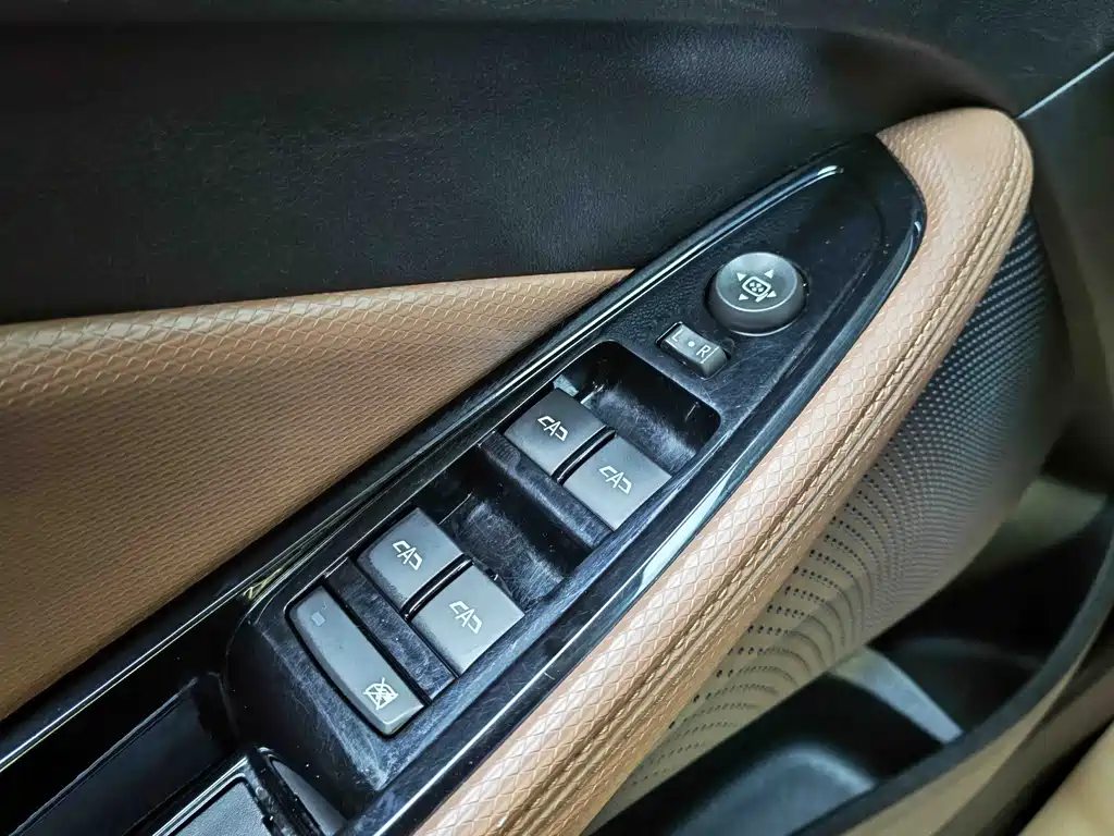 Buick Verano 2022 — фото 20