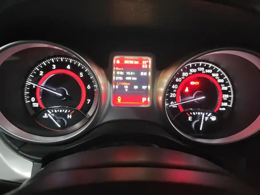 Dodge Journey 2015 — фото 14
