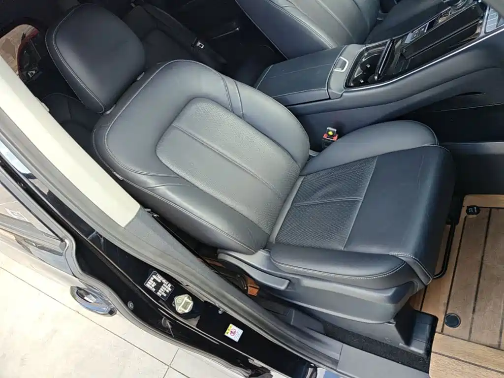 GAC Trumpchi M8 2023 — фото 25