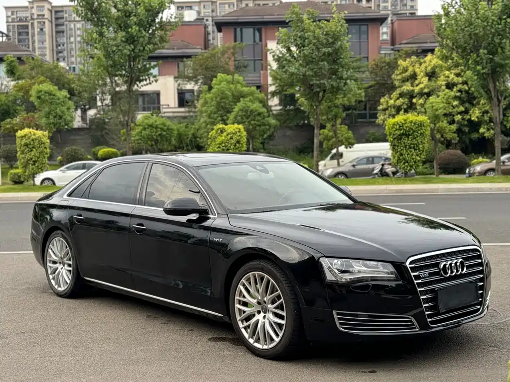 Audi A8 2014