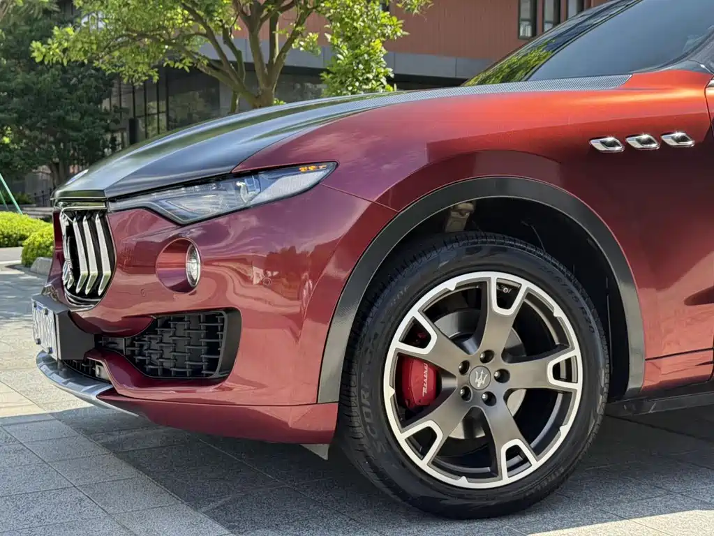 Maserati Levante 2017 — фото 7