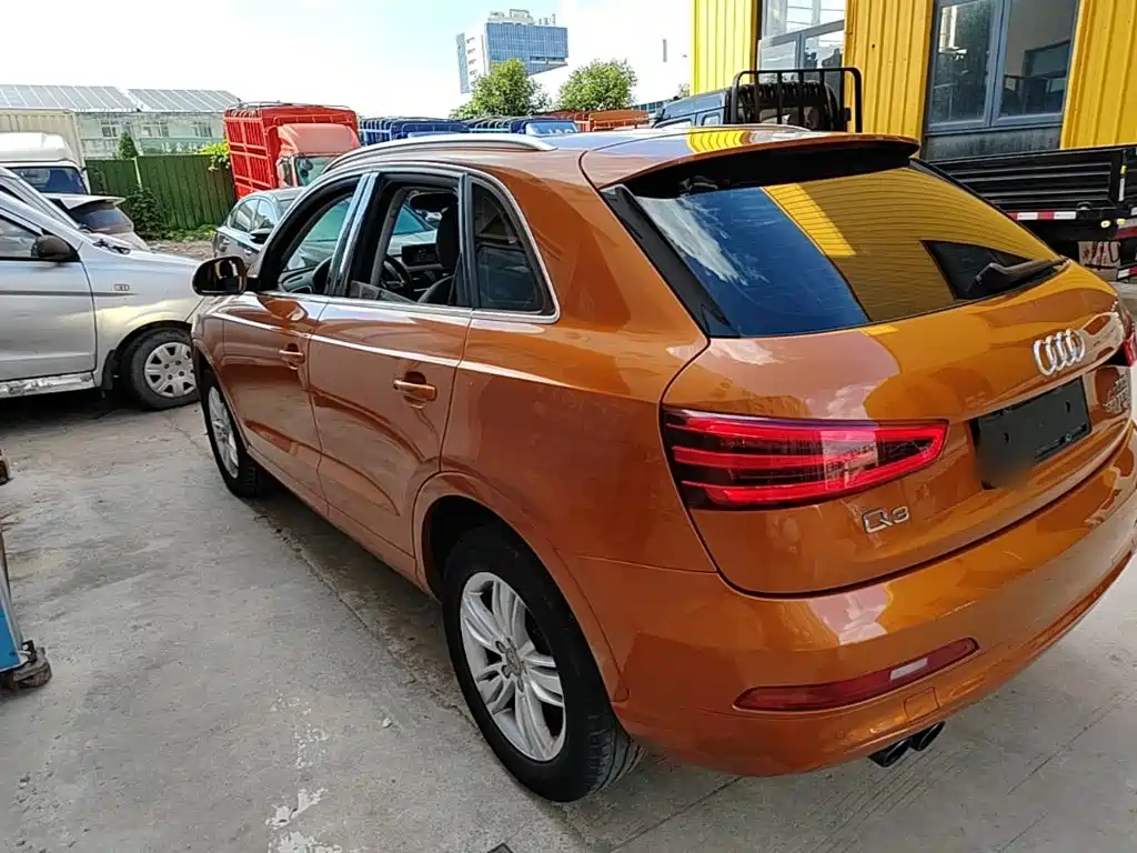 Audi Q3 2014