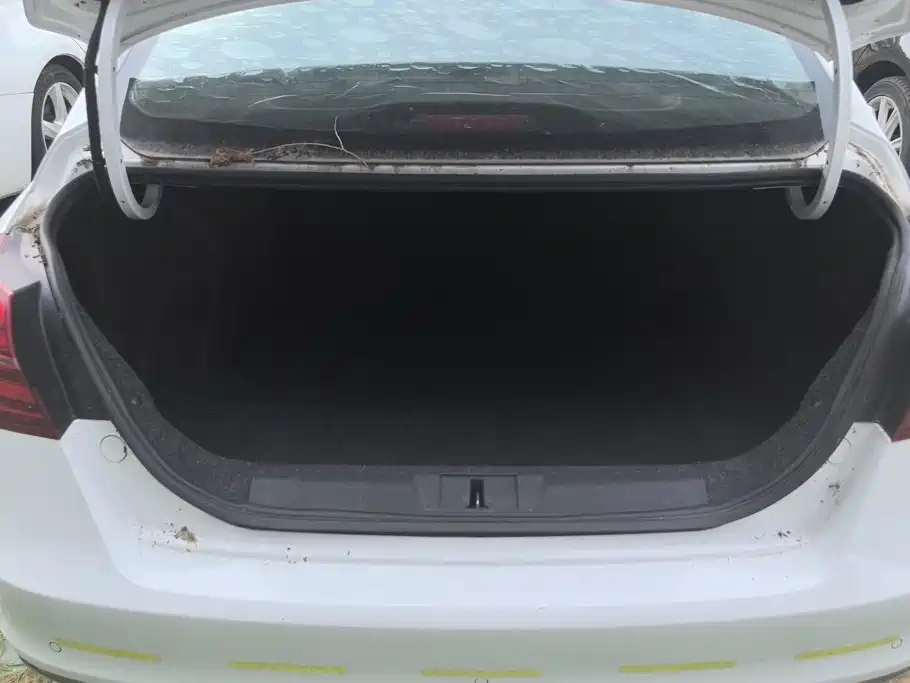 Geely Emgrand 2019