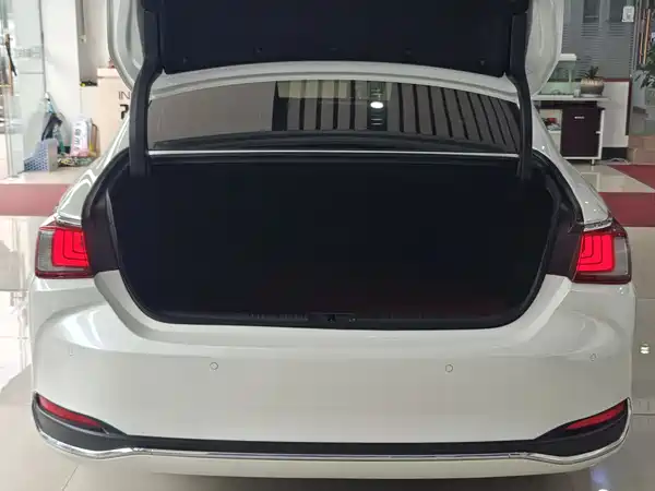 Lexus ES 2024