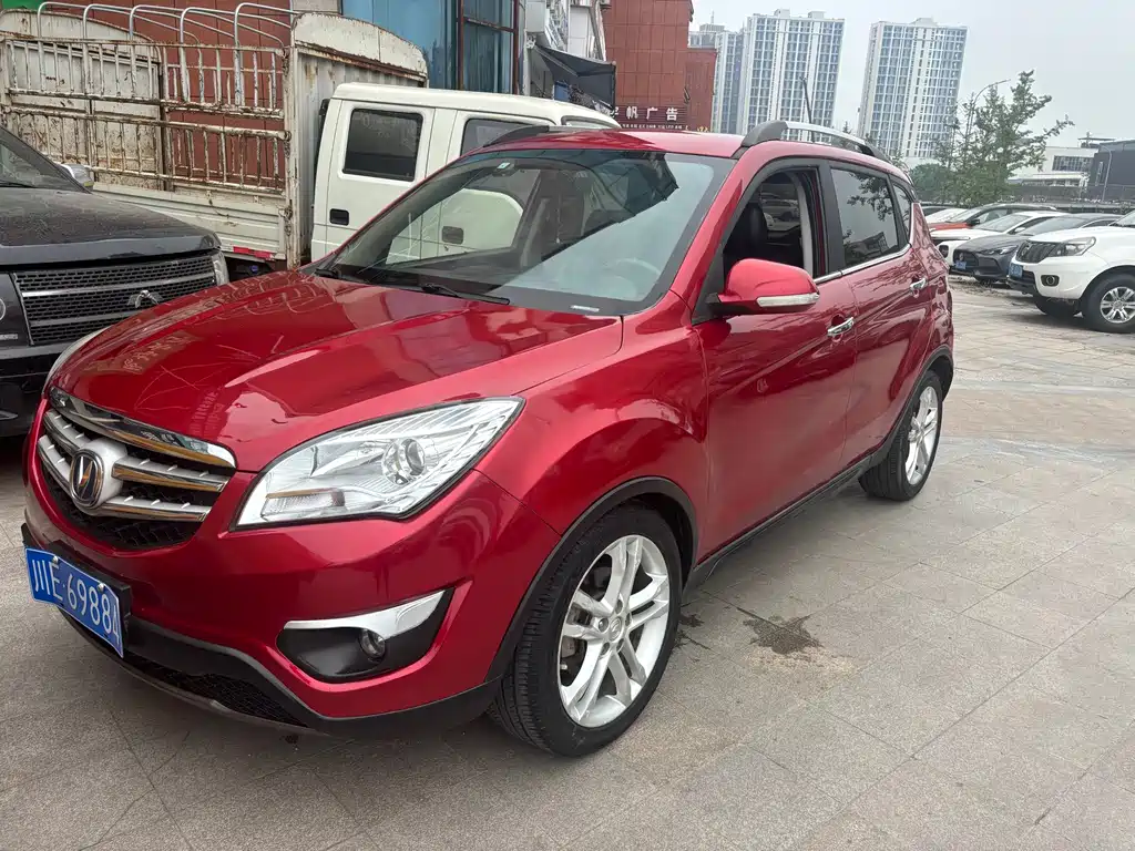 Changan CS35 2015 — фото 1