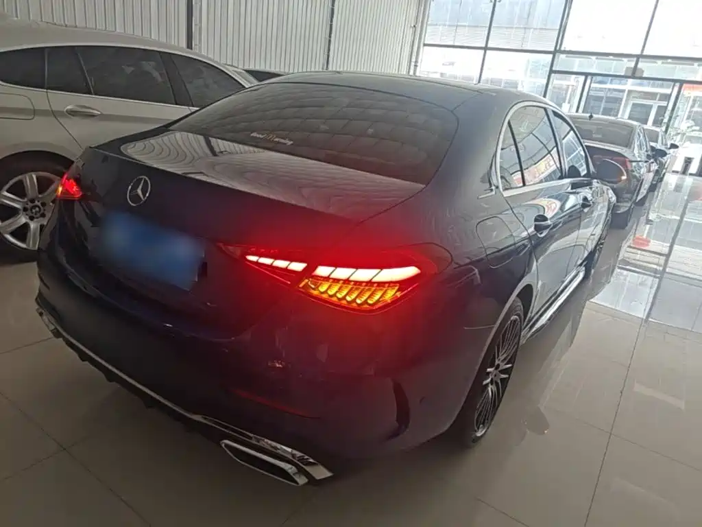 Mercedes-Benz C-Class 2023