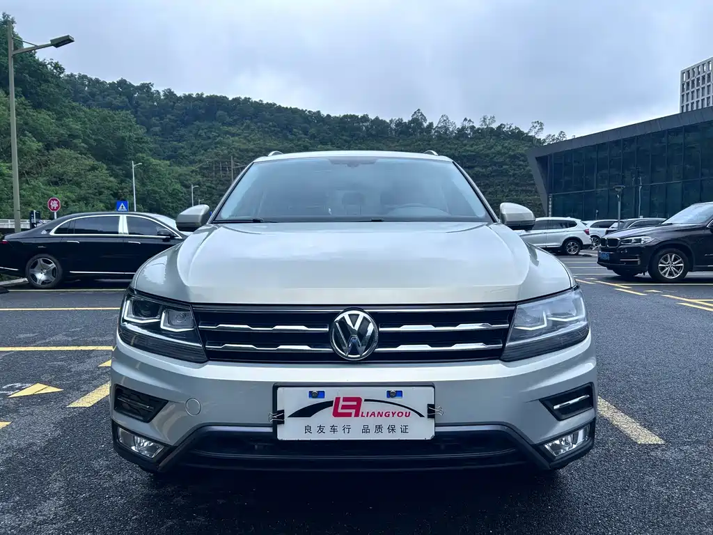Volkswagen Tiguan L 2019