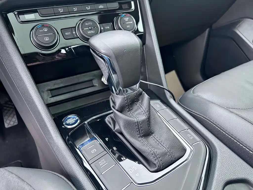 Volkswagen Tiguan L 2019 — фото 13
