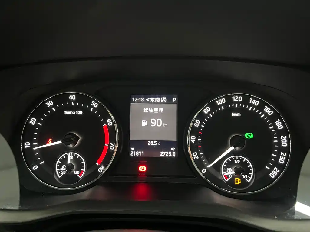 Skoda Octavia 2022 — фото 14