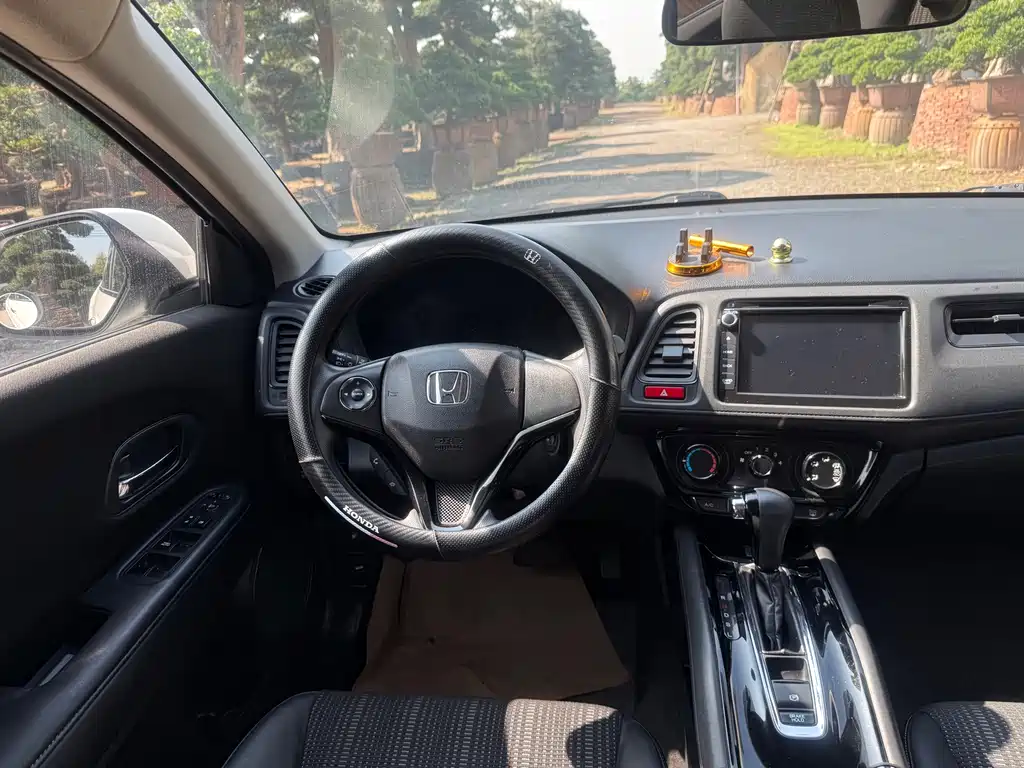 Honda Vezel 2015 — фото 13