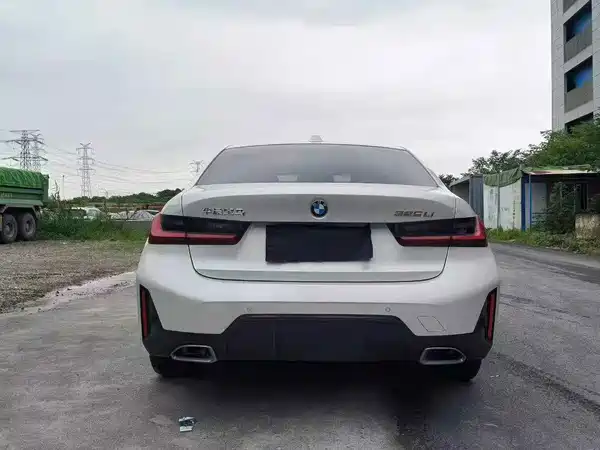 BMW 3 Series 2023