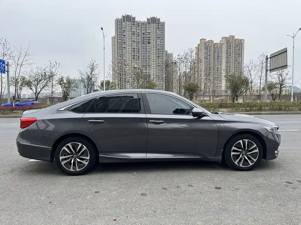 Honda Accord 2020 — фото 6