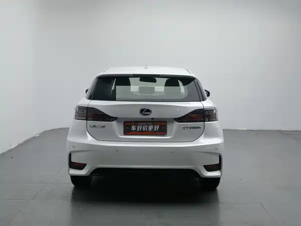 Lexus CT 2017