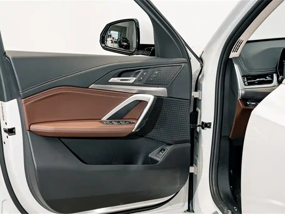 BMW X1 2024 — фото 16