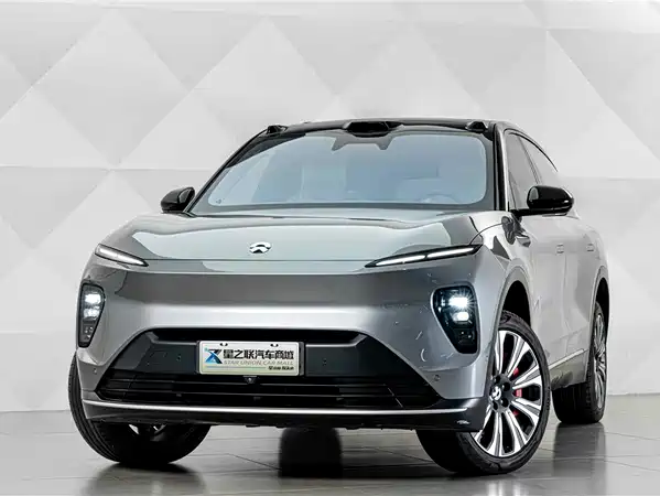 NIO ES8 2025