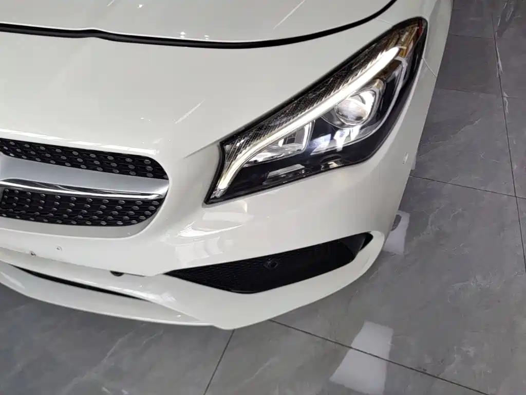 Mercedes-Benz CLA 2018 — фото 24