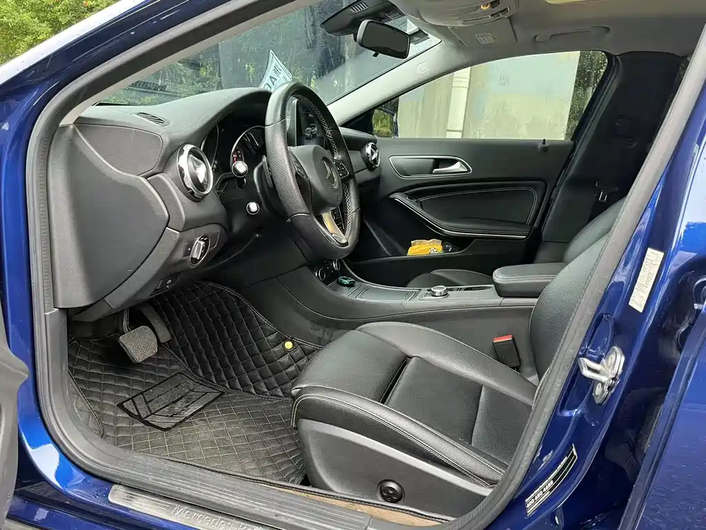 Mercedes-Benz GLA 2018 — фото 3
