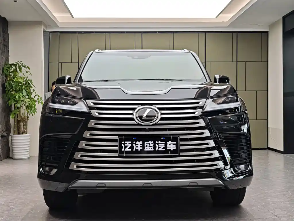 Lexus LX 2022 — фото 2