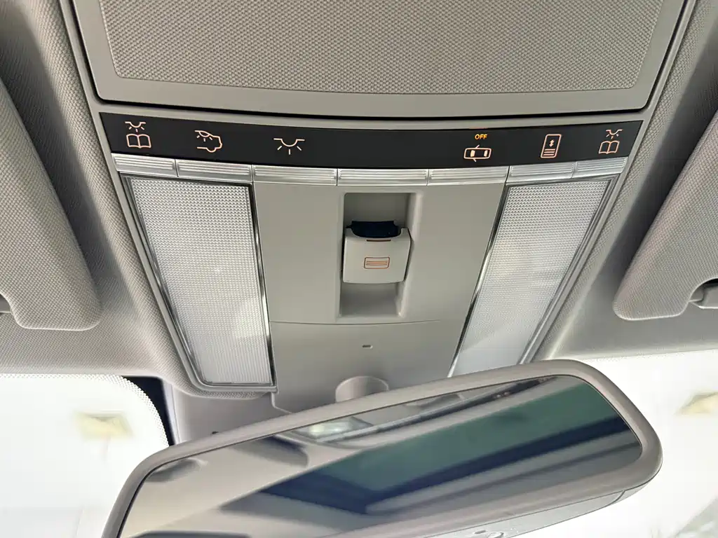 Mercedes-Benz S-Class 2011 — фото 19