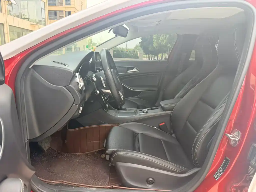 Mercedes-Benz GLA 2019