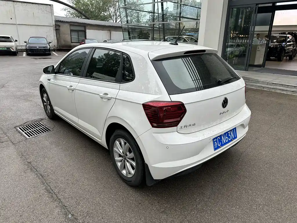 Volkswagen Polo 2021