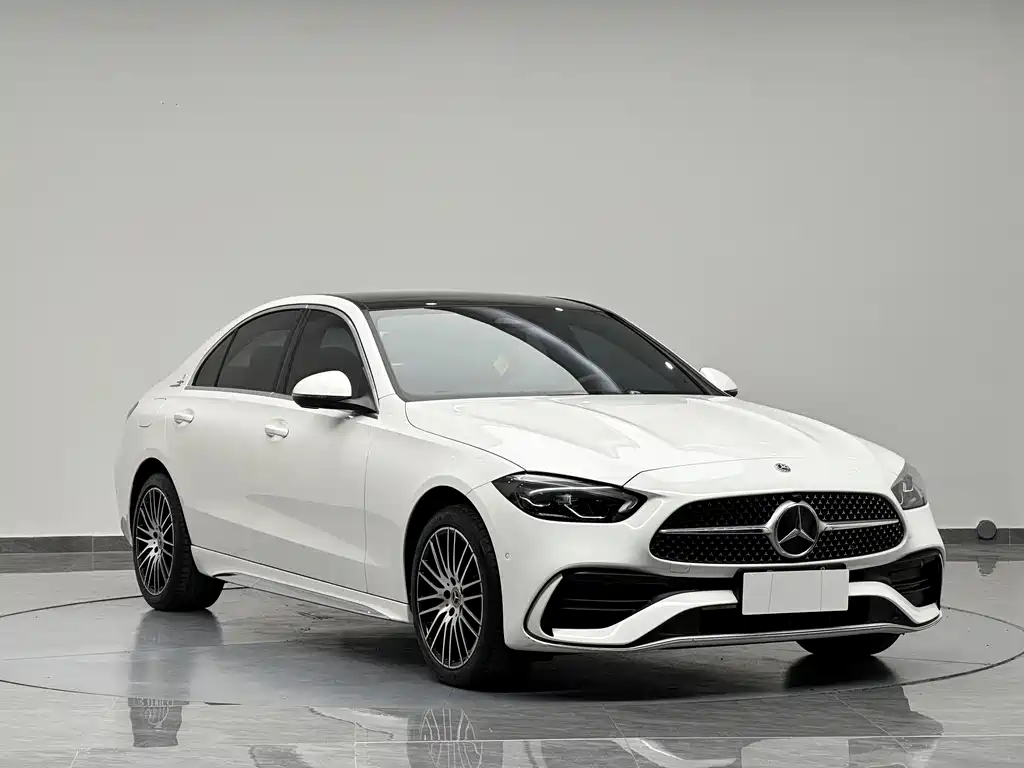 Mercedes-Benz C-Class 2022 — фото 2