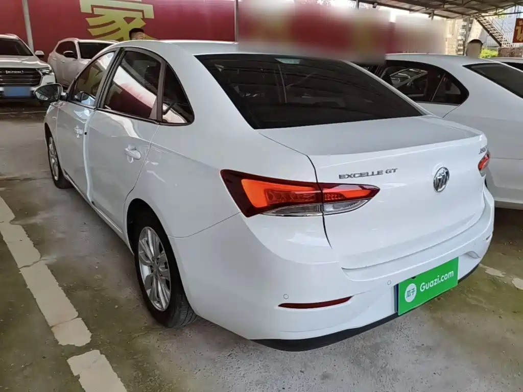 Buick Excelle 2021