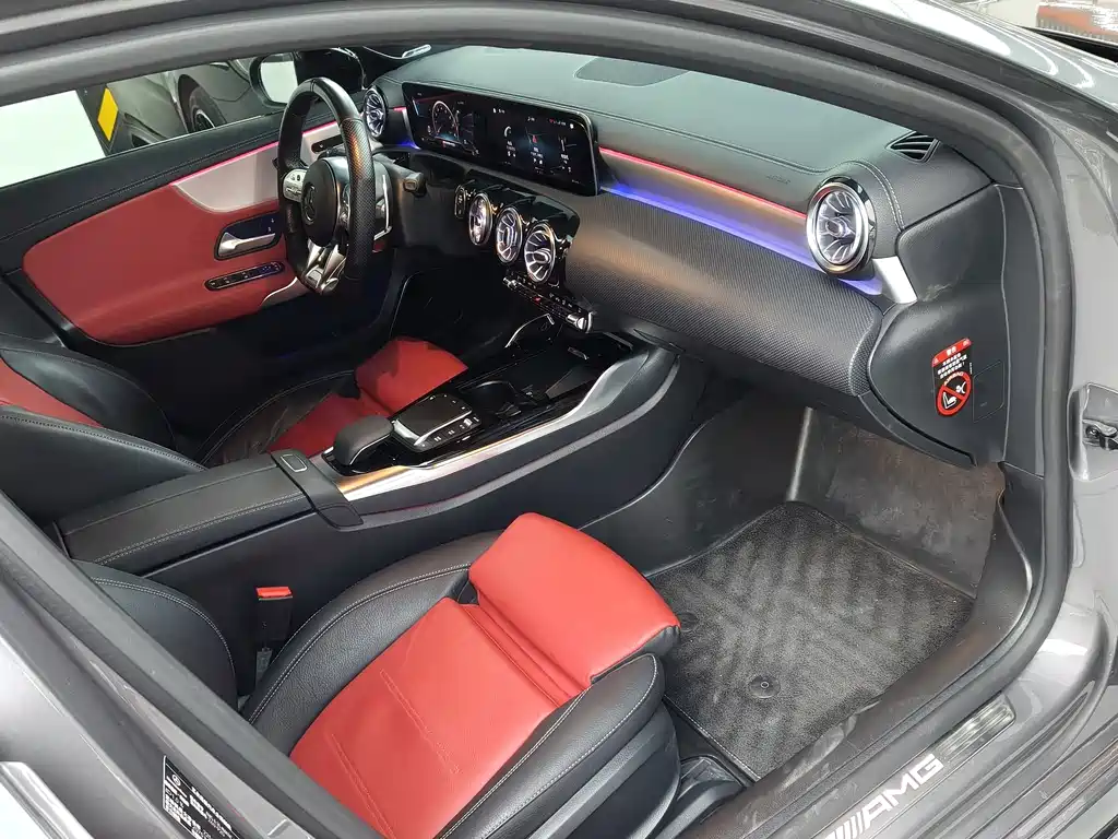 Mercedes-Benz A-Class AMG 2020 — фото 4