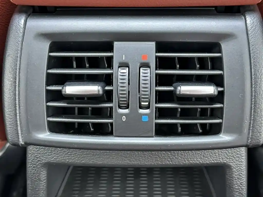 BMW X3 2014 — фото 11