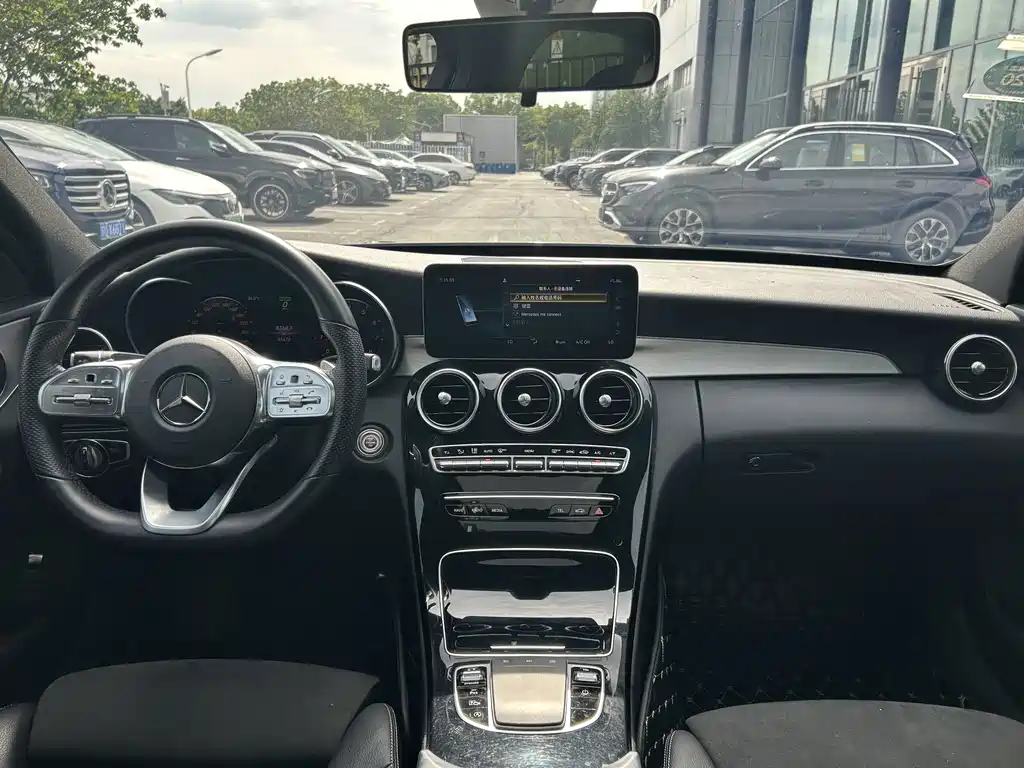 Mercedes-Benz C-Class 2019 — фото 10
