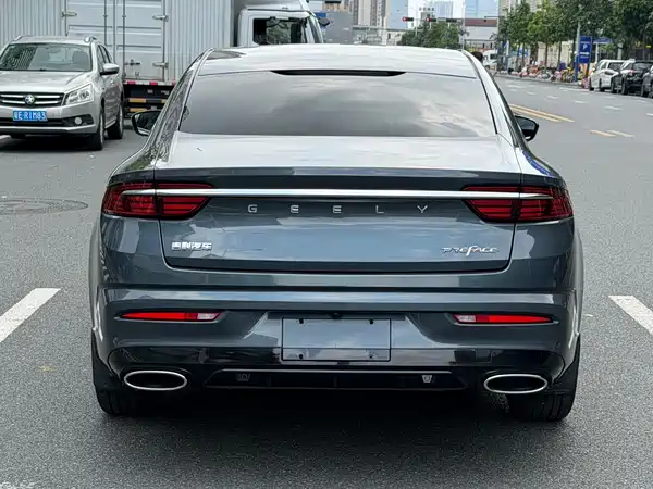 Geely Xingrui 2022