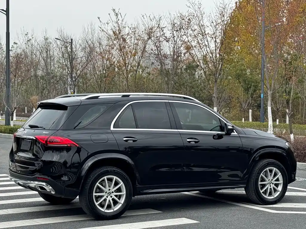 Mercedes-Benz GLE 2020 — фото 9