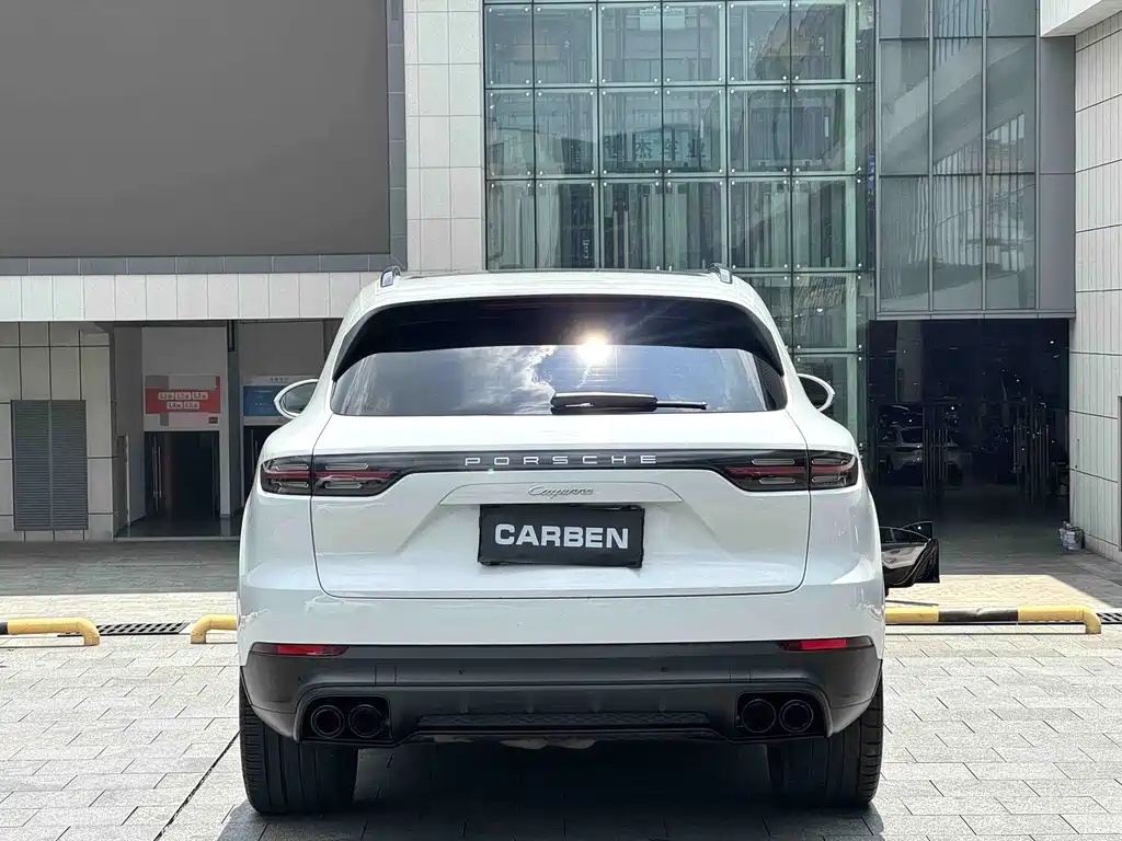 Porsche Cayenne 2019 — фото 8