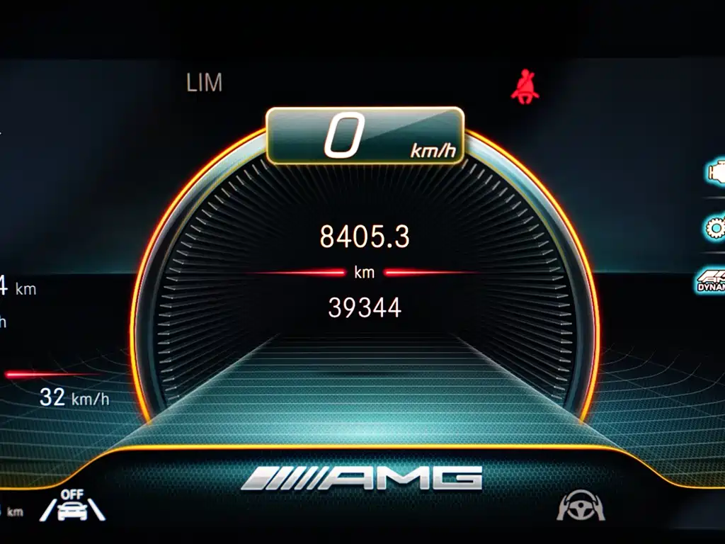 Mercedes-Benz CLA AMG 2021 — фото 16