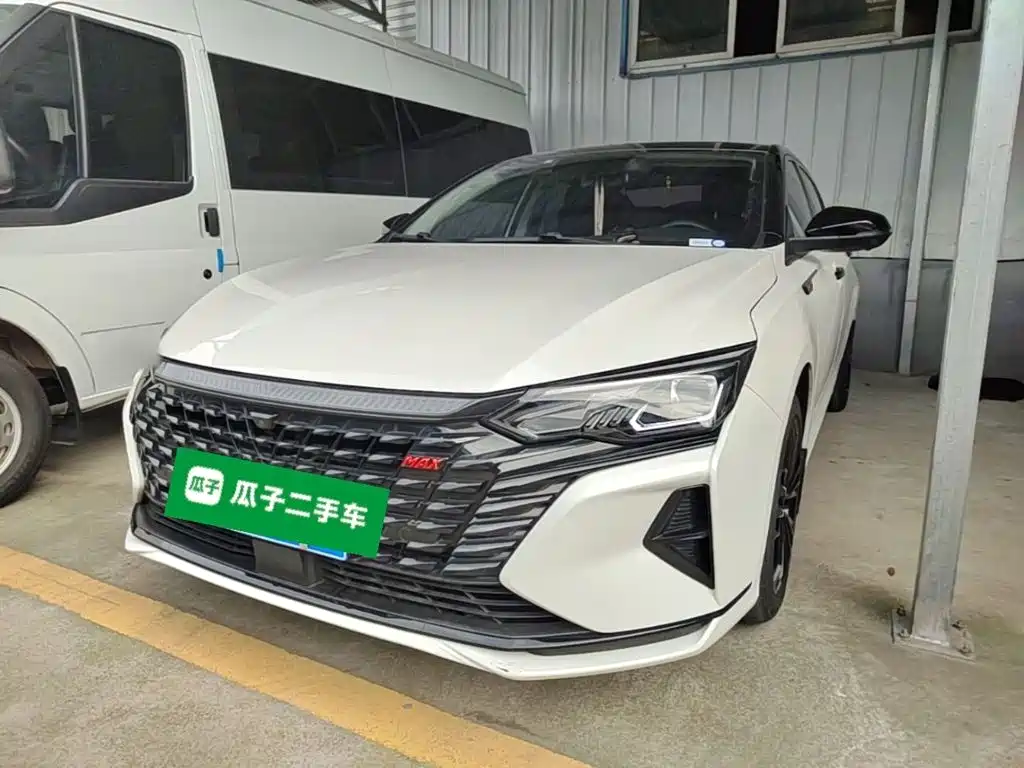 Dongfeng Yixuan MAX 2022 — фото 1
