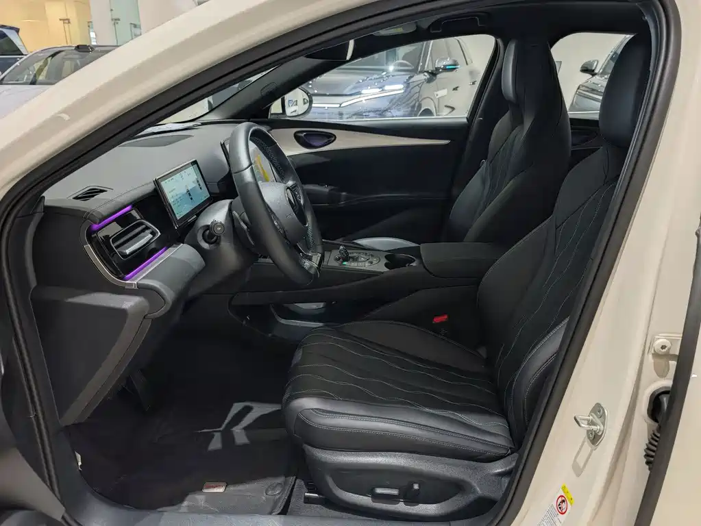 BYD Seal 06 2025