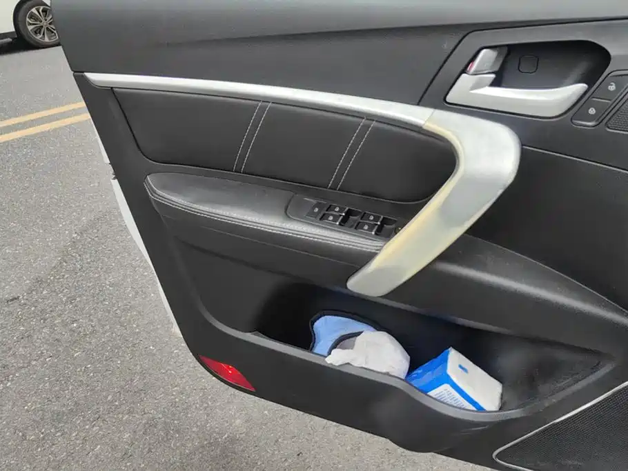 Geely Emgrand 2016