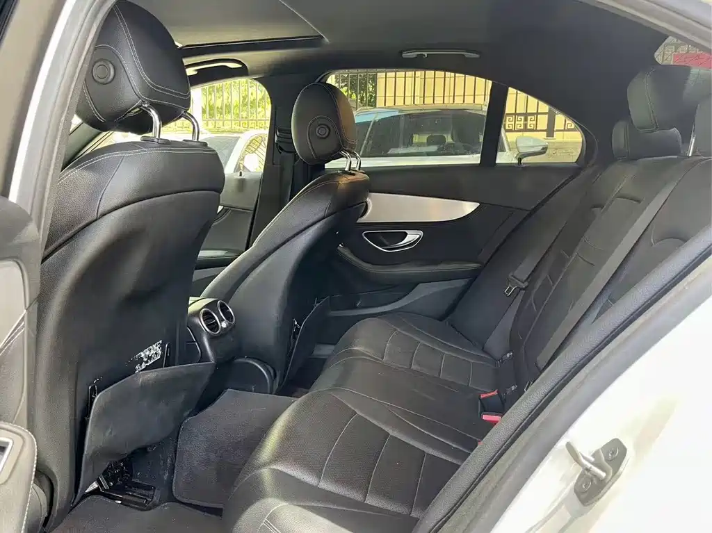 Mercedes-Benz C-Class 2016