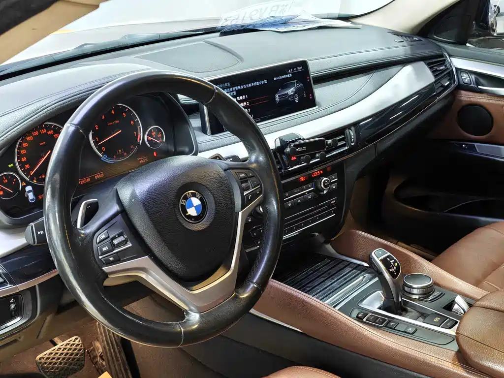 BMW X6 2018 — фото 17
