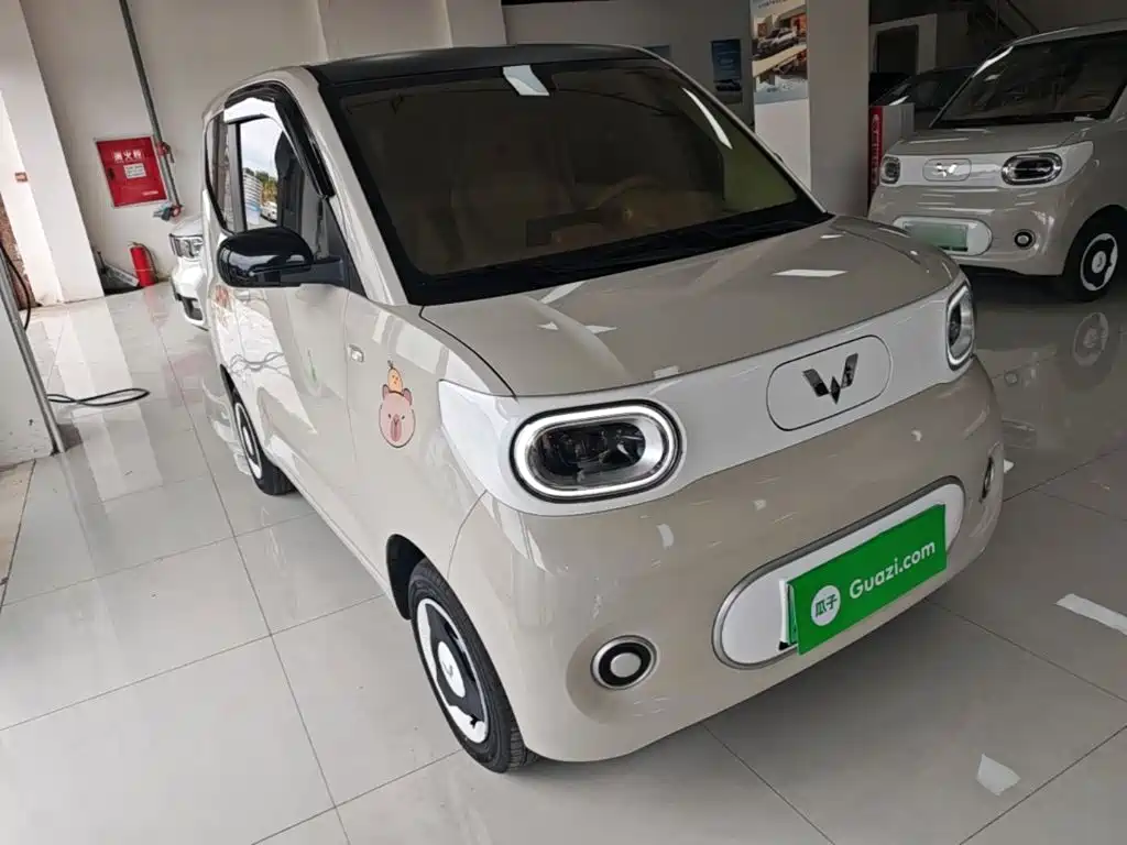 Wuling Hongguang MINIEV 2025
