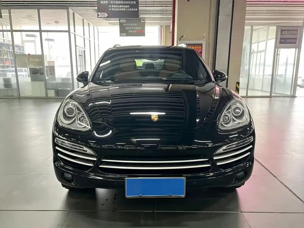 Porsche Cayenne 2014
