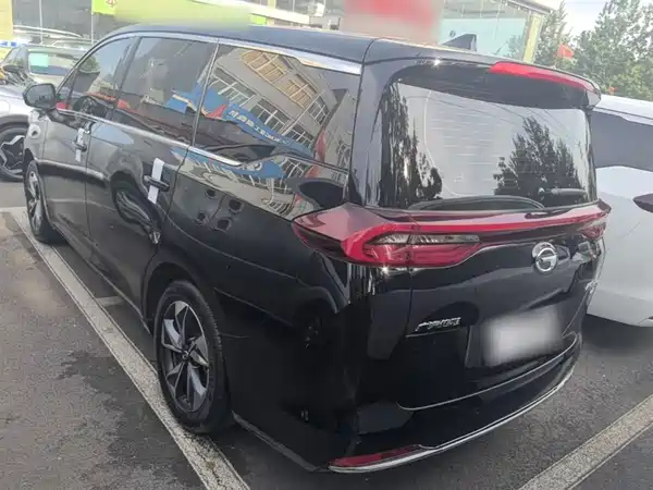 GAC Trumpchi M6 2023