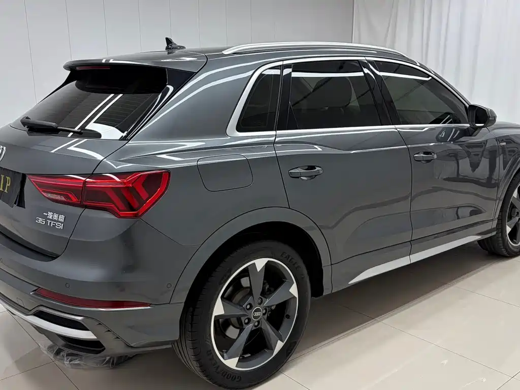 Audi Q3 2022