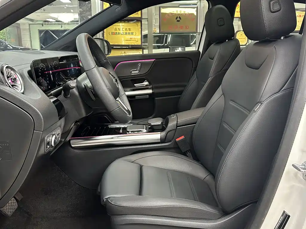 Mercedes-Benz GLA 2023 — фото 9