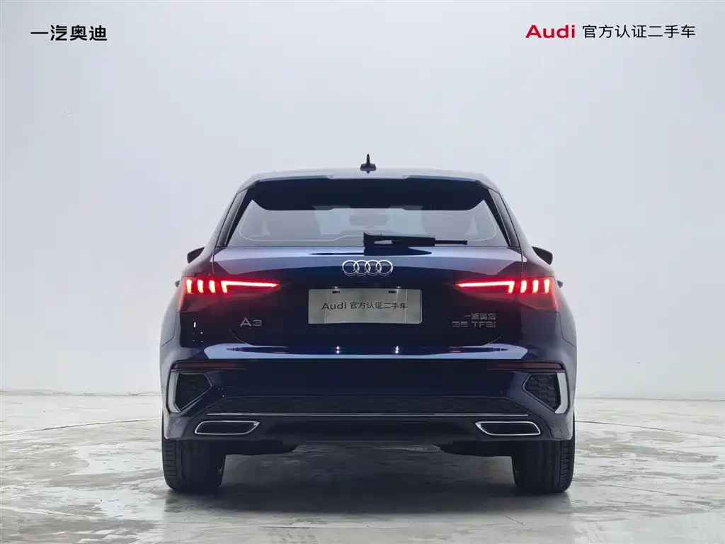 Audi A3 2023 — фото 5