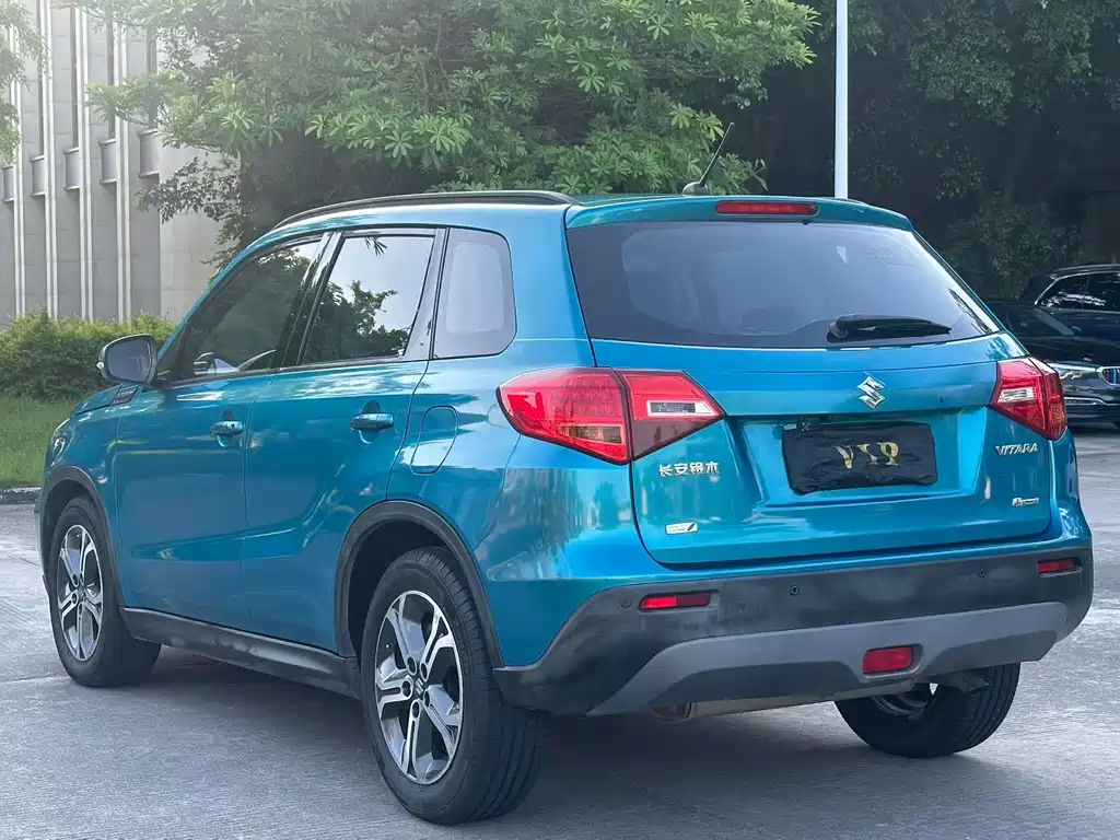 Suzuki Vitara 2016 — фото 9