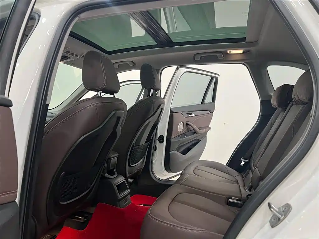 BMW X1 2022 — фото 6