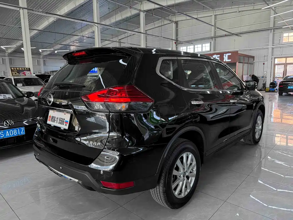 Nissan X-Trail 2025 — фото 4
